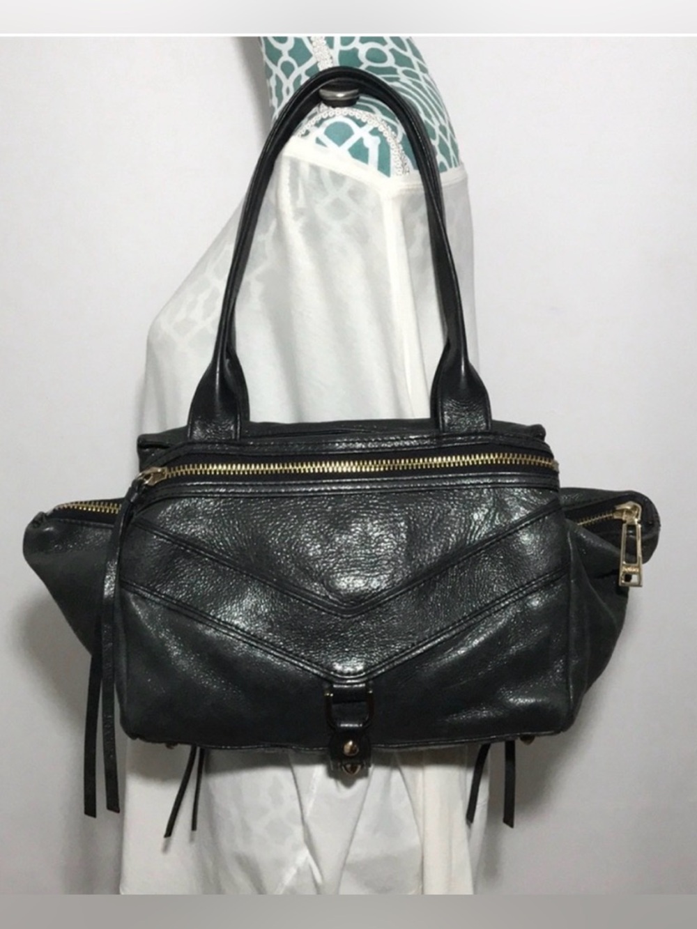 Botkier Trigger Bag Medium Army Green Leather Satchel Bag VGUC